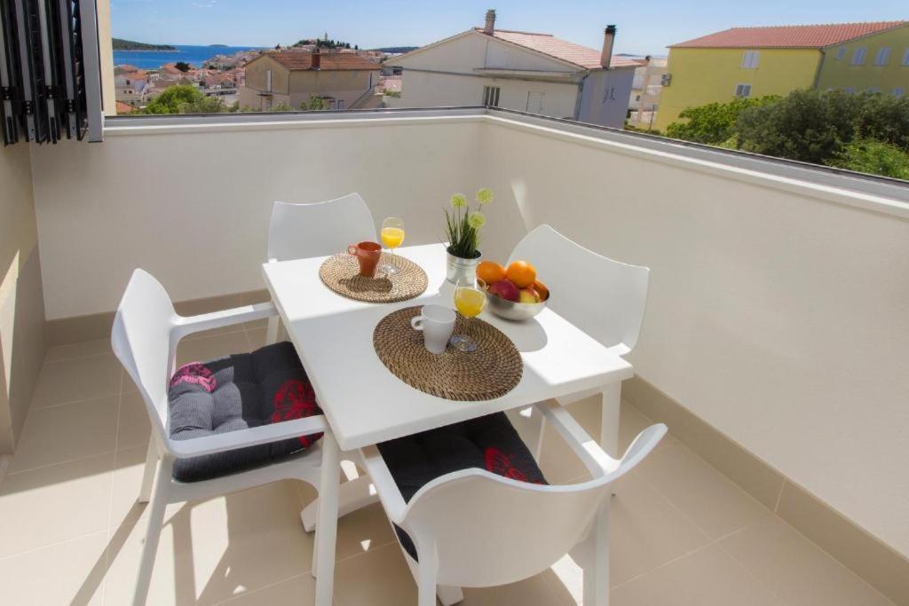 Ferienwohnung Royal Primošten Exterior foto